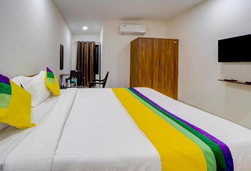 Отель O Grand Executive