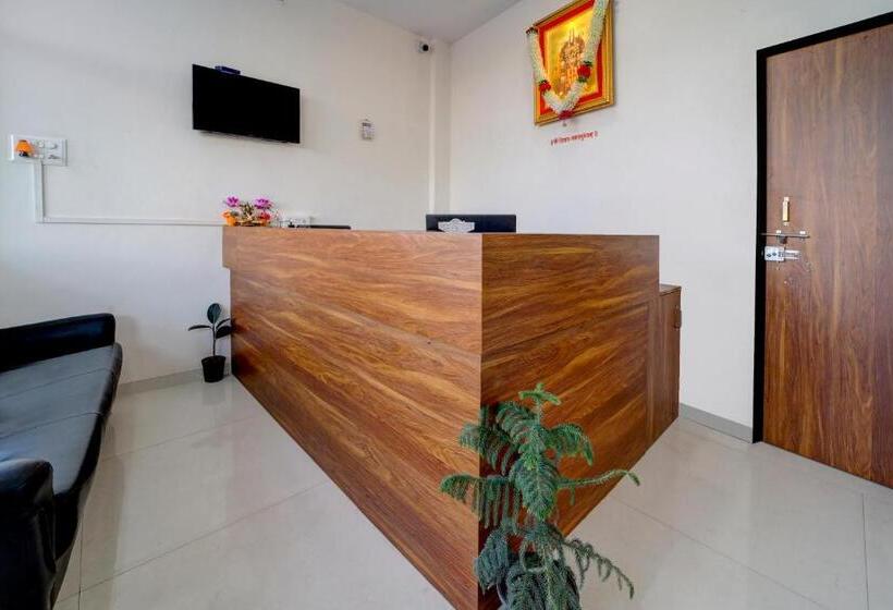 Отель O Grand Executive