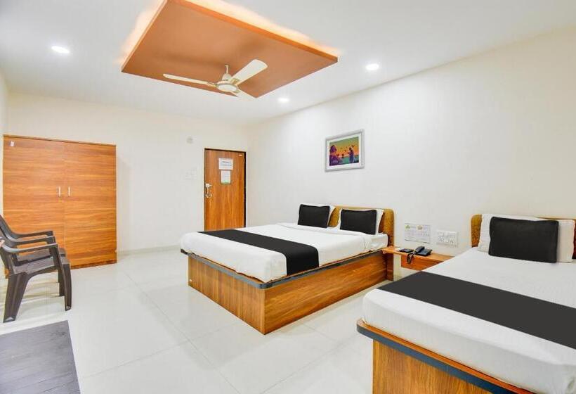 Отель O Grand Executive