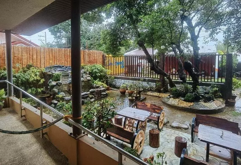 ホテル Reddoorz @ Los Ecijanos Inn Pangasinan