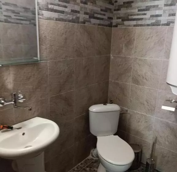 Majatalo къща ралица