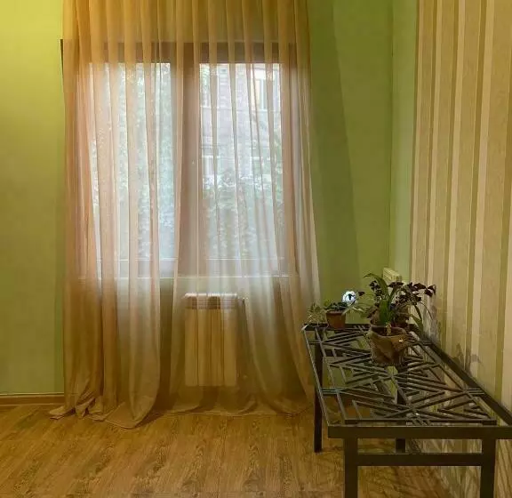 پانسیون House 56