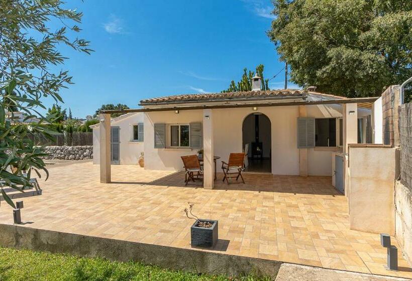 Villa Les Oliveres Petites De Un Dormitorio