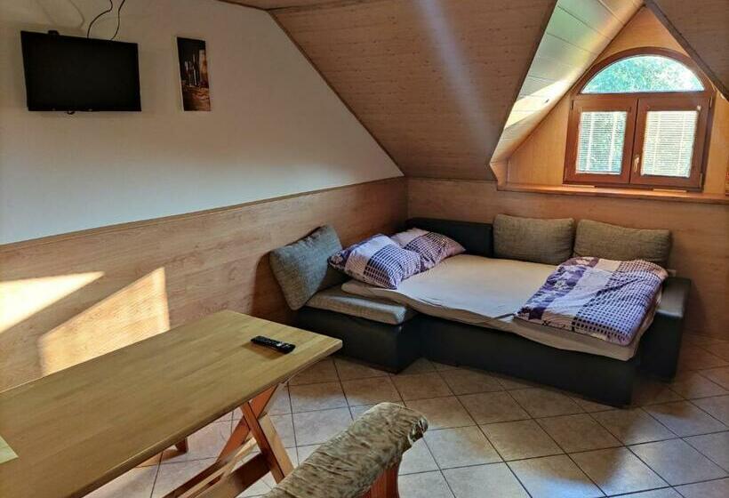 Vinný Sklep U Brodů