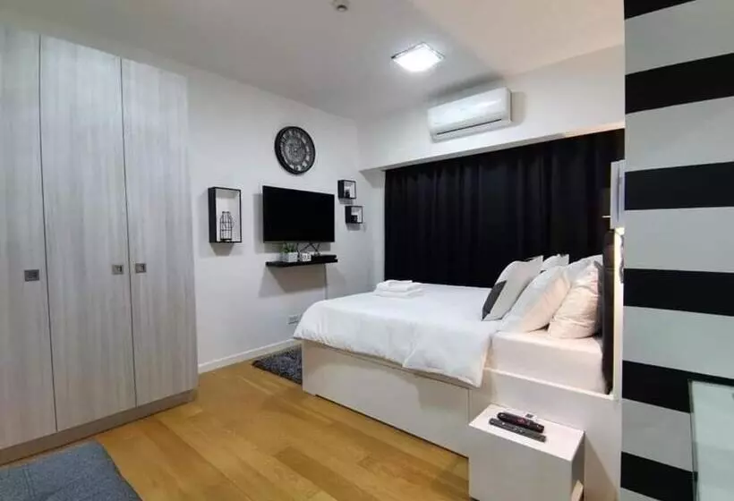 1br Condo With Rooftop Pool And Netflix