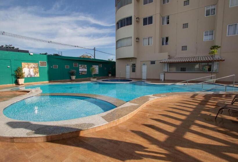 Hotel Toulon Flat Service