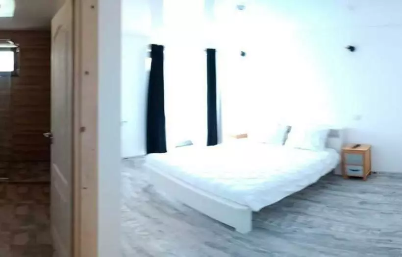 Majatalo Casa Prieteniei   Camere   3 Km Piatra Neamț