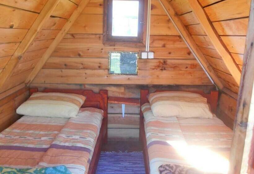 پانسیون Etno Selo   Guest House Etno Village   Trsa