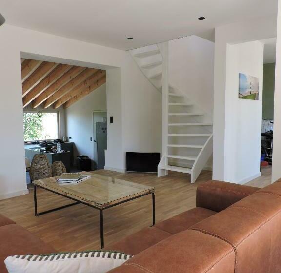 Prachtig Gerenoveerd Dijkhuis Driepolders Bij Biervliet