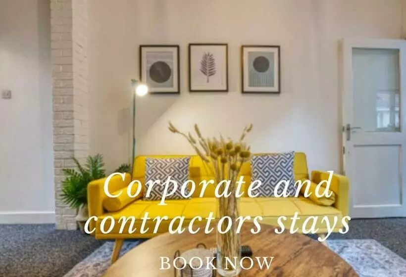 Stylish And Comfy Contractor House And Monthly Offers In Stoke On Trent By 20property Stays Serviced