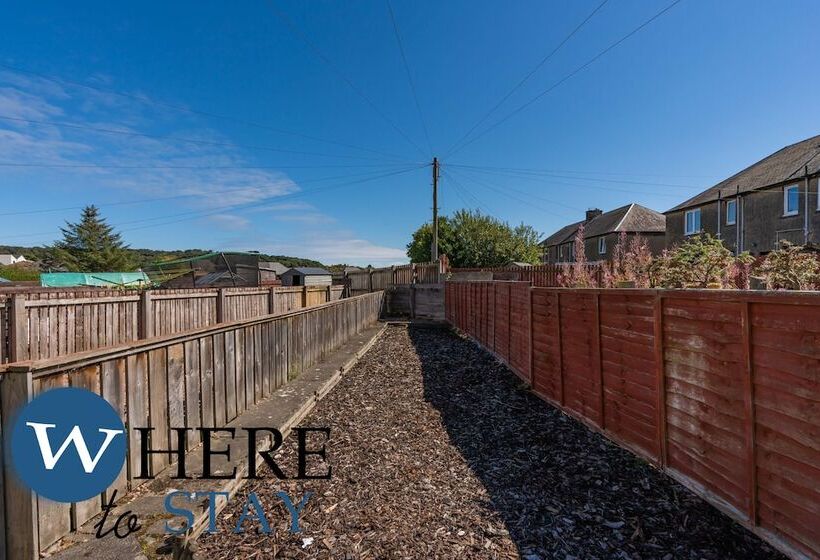 Apartment Beyond Forth Bridges   3bed Free Parking