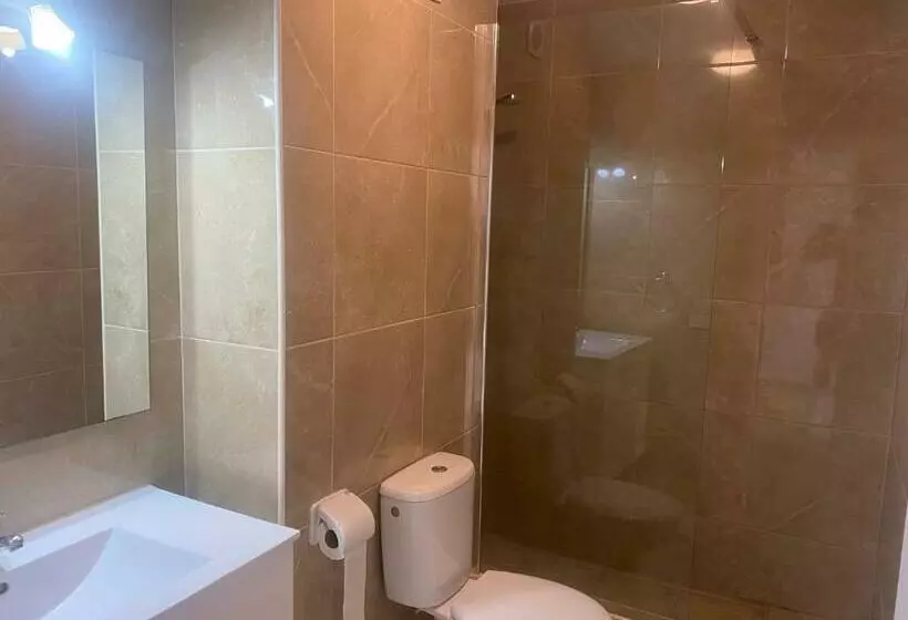 Apartments Victoria Court 1 6a2