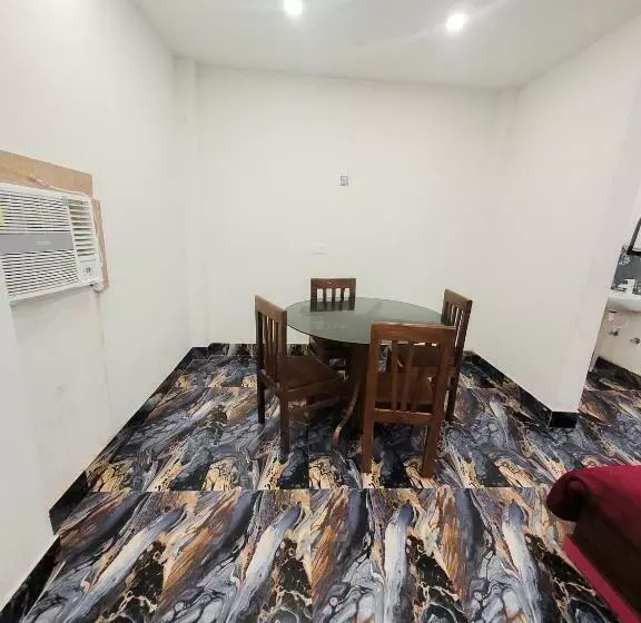 Hotelli Parinee Vatika