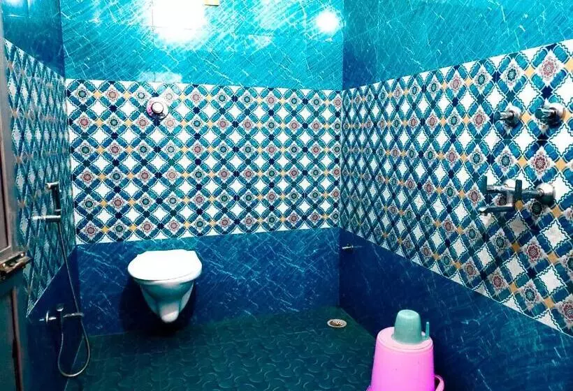 Hotelli Parinee Vatika