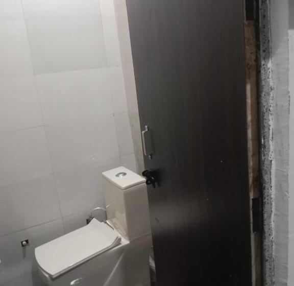 Отель Spot On 92658 Tannu Guest House