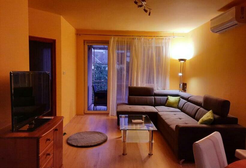 Kiss Füredi Apartman Szeged