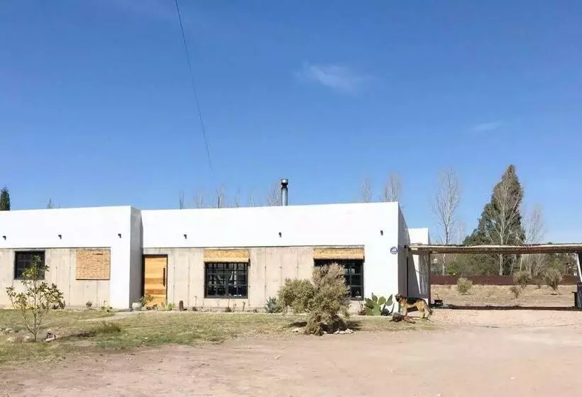 Moderna Casa En Las Paredes A 1 Km Del Aeropuerto