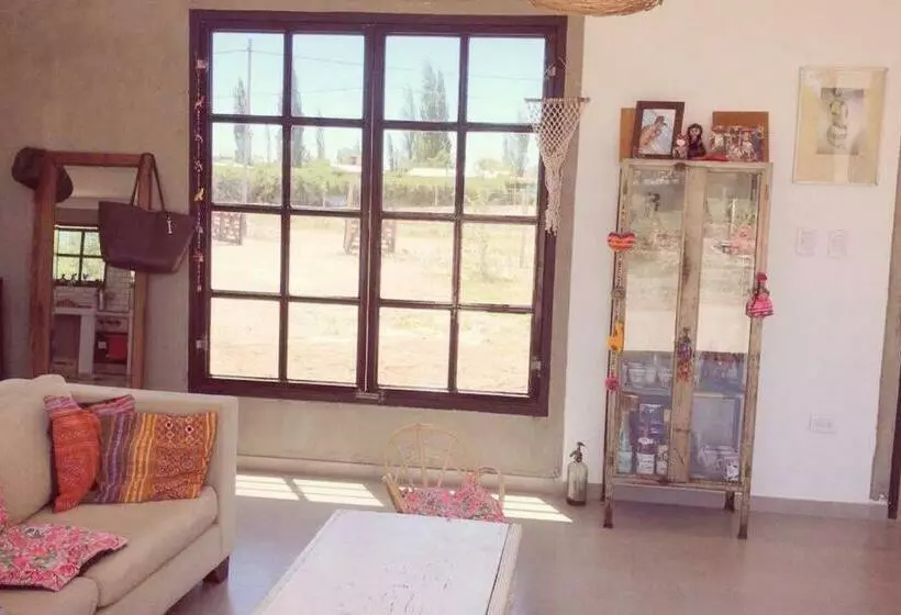 Moderna Casa En Las Paredes A 1 Km Del Aeropuerto