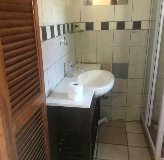 פנסיון Evehomestaybnb