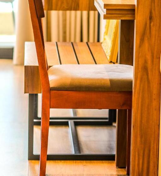 تختخواب و صبحانه Hercules Sea View