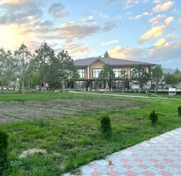 پانسیون Guest House Simiram