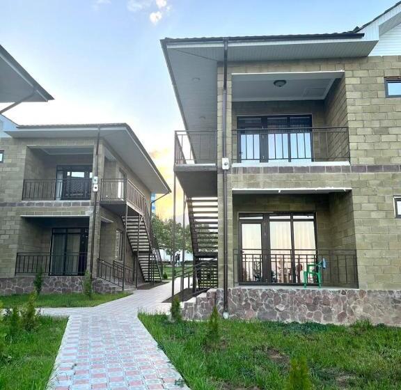 پانسیون Guest House Simiram