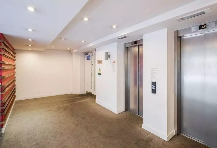 2 Bed Apartment Near Basildon Train Station