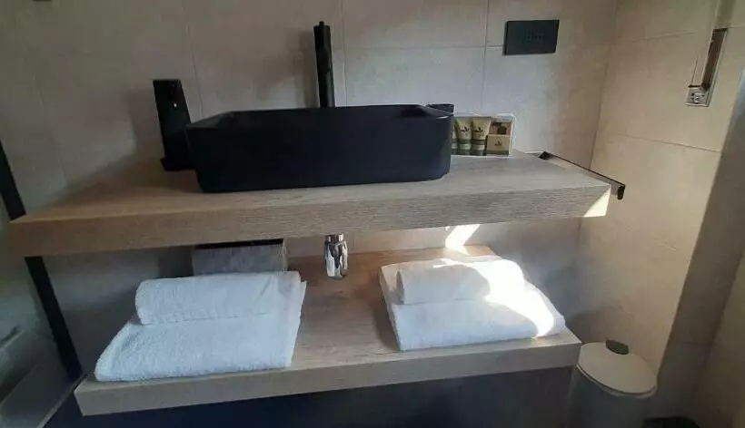 Sweet Lake Vi Aspetta Sul Lago