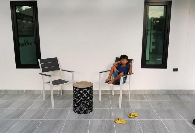 Private Pool Villa With Jacuzzi At Royal Park Village Walk To The Beach 6 People Max 3 Males