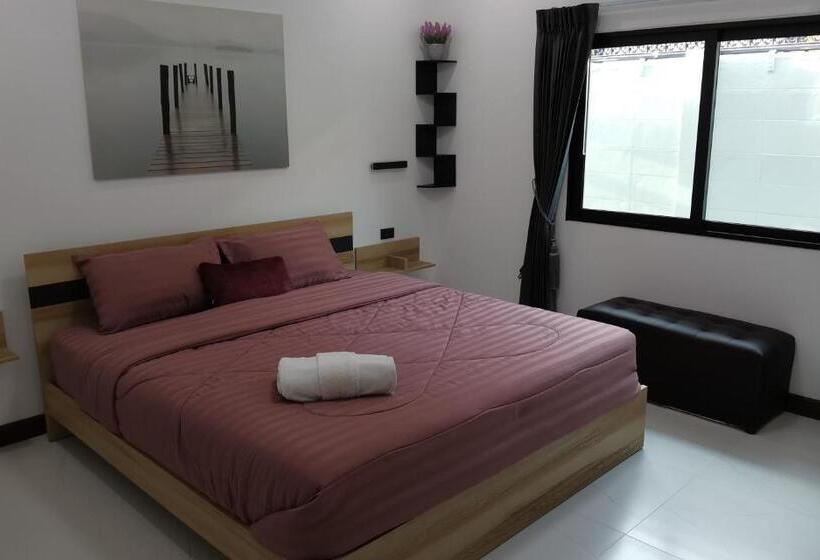 Private Pool Villa With Jacuzzi At Royal Park Village Walk To The Beach 6 People Max 3 Males