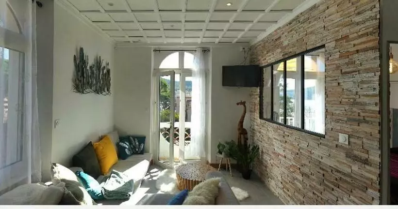 Superbe T3 Moderne Front De Mer/ 2 Balcons 2 Chmbr