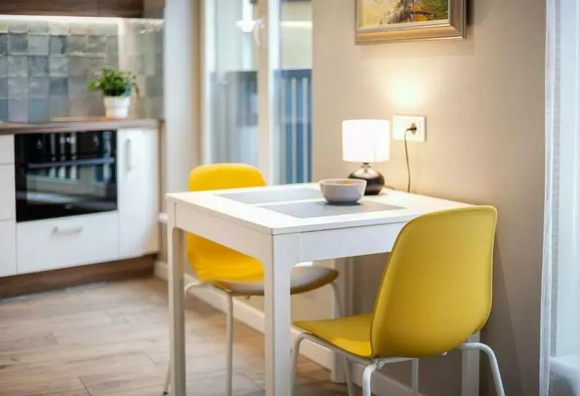 Vingriu Street Apartment By Reside Baltic