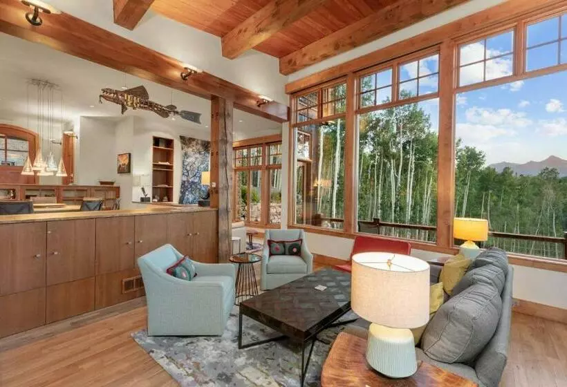 Canyon View Retreat