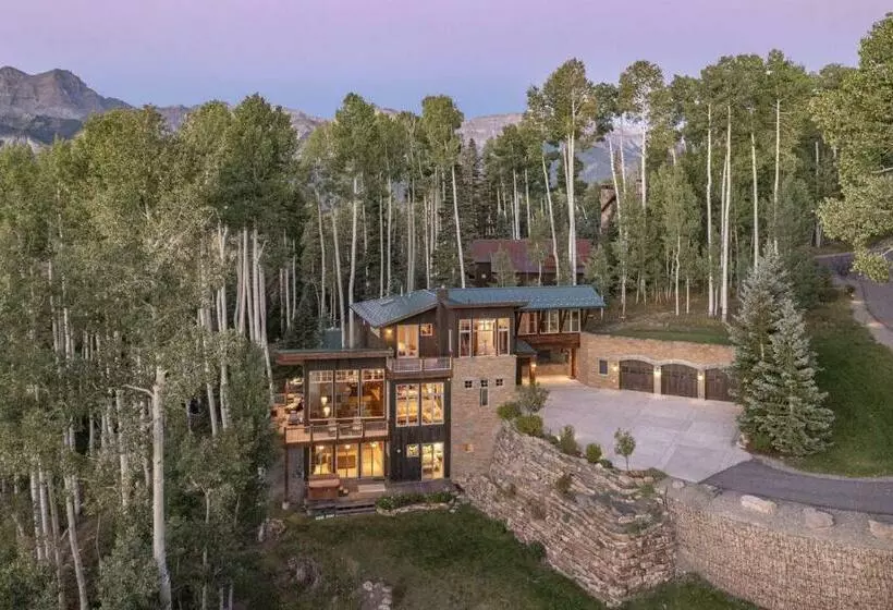 Canyon View Retreat