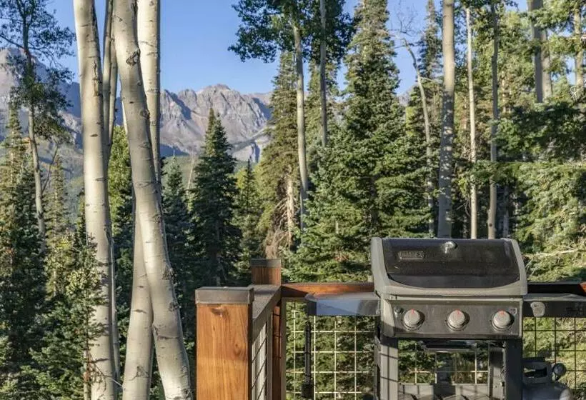 Canyon View Retreat