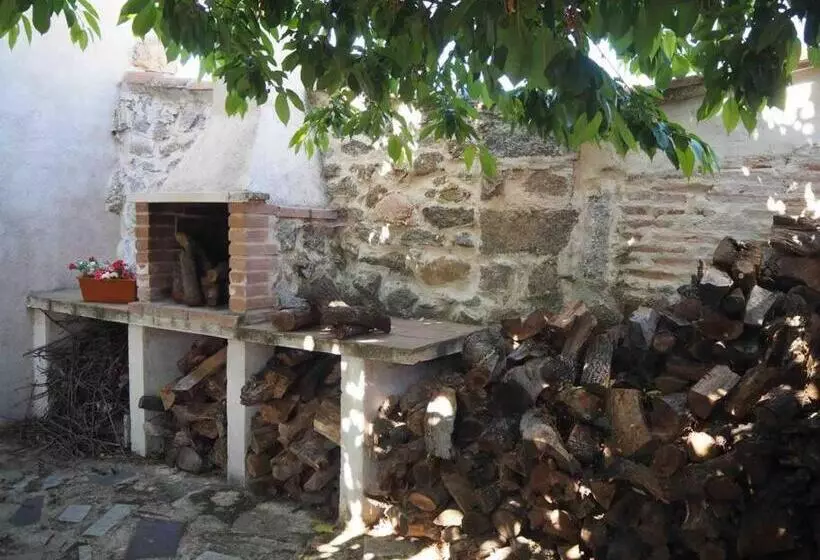 Casa Rural El Guindo