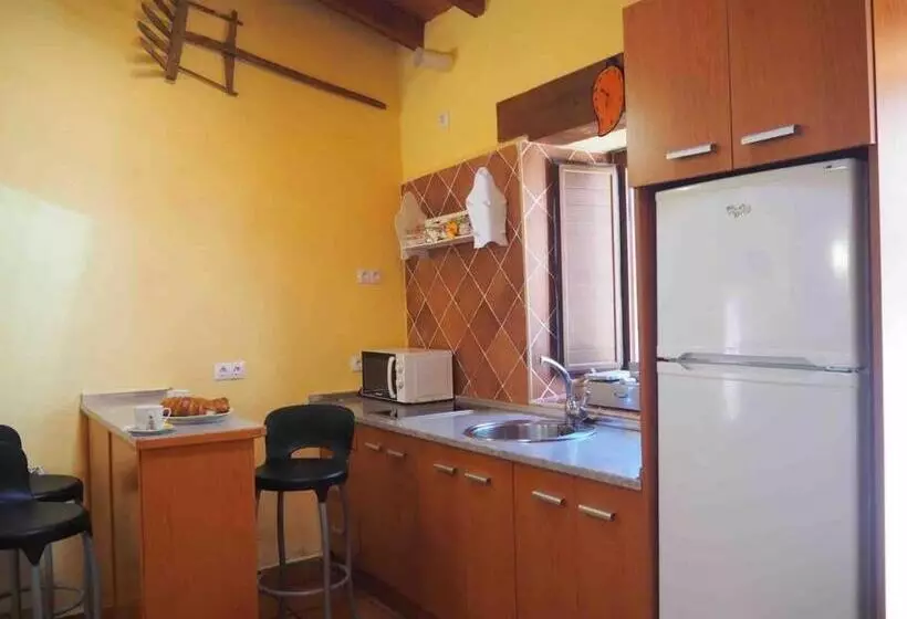 Casa Rural El Guindo