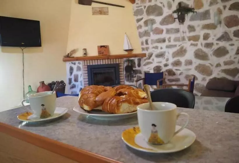 Casa Rural El Guindo