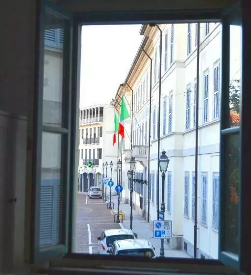 [centro Storico] Vulcano1, Bilocale Strategico Tra Milano, Como, Fiere