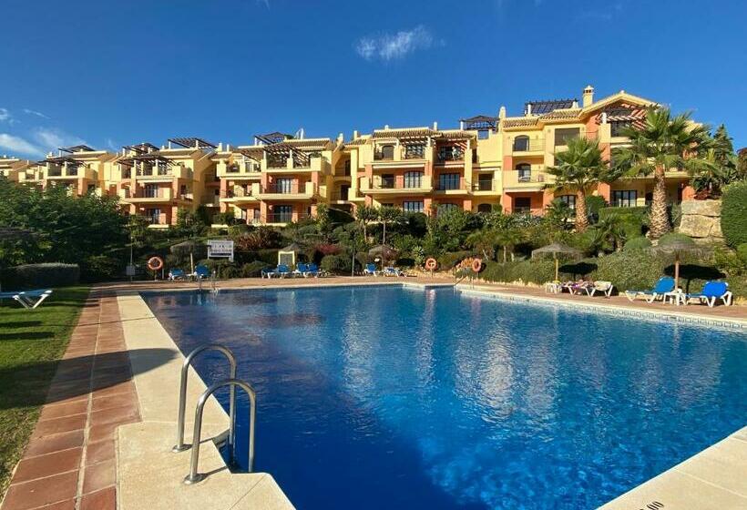 Huge Rooftop Solarium With See View 3 Rooms