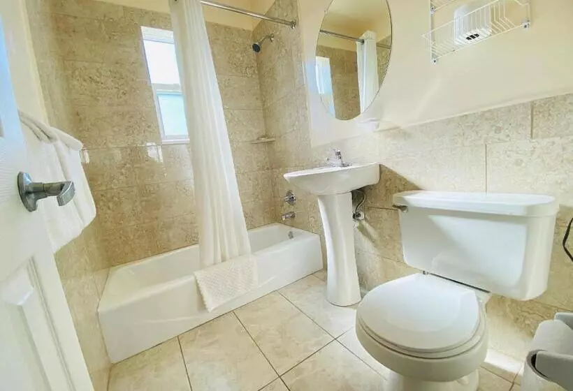 호텔 A 1 A Super Inn