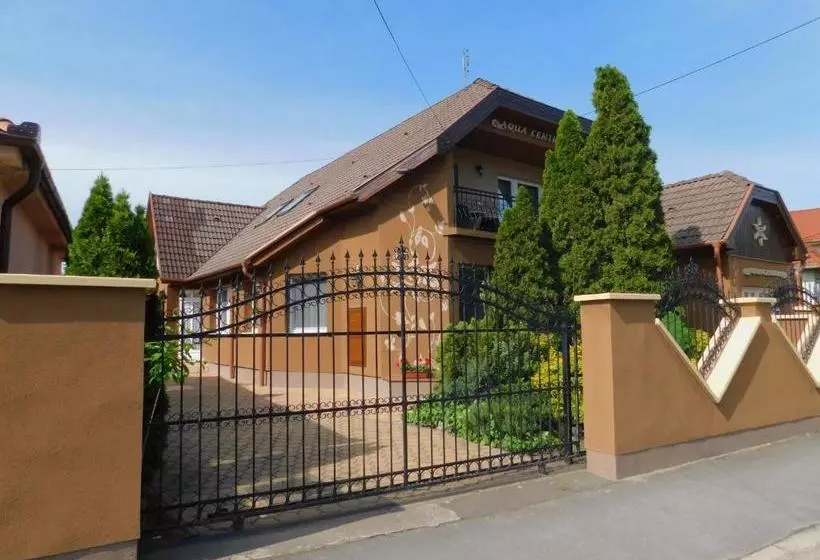 בית מלון כפרי Aquacentrum