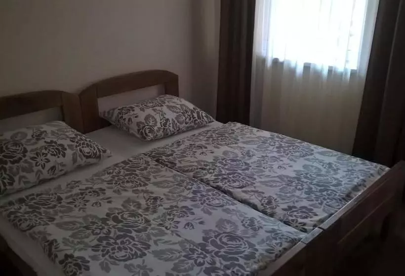 בית מלון כפרי Aquacentrum