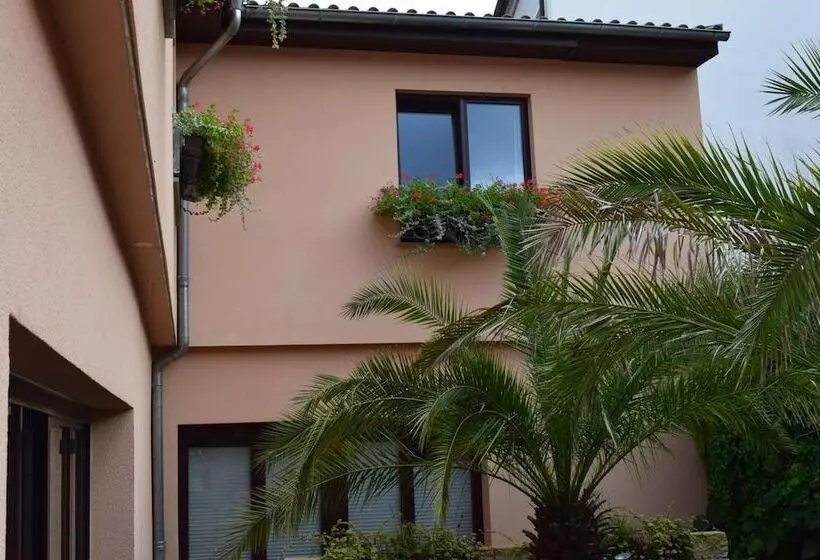 호텔 Arte Vida Ohg