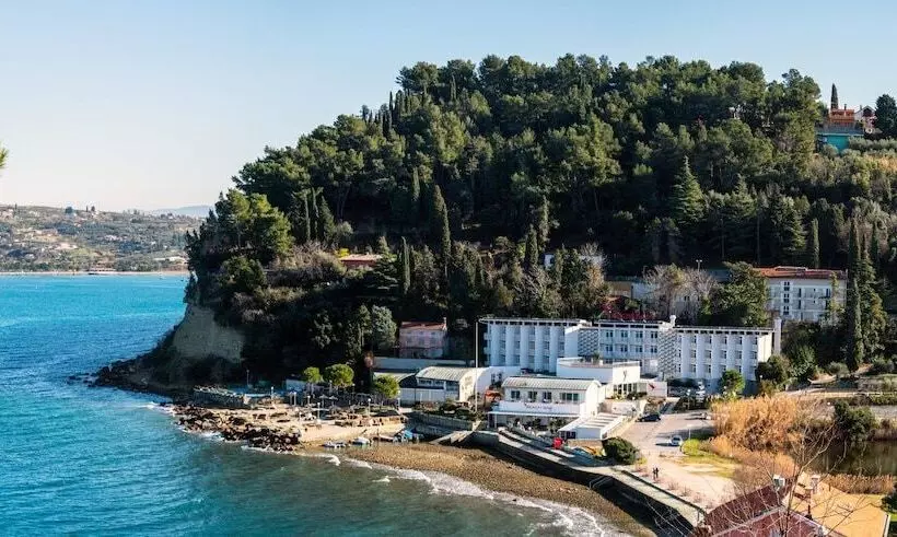هتل Barbara Piran Beach