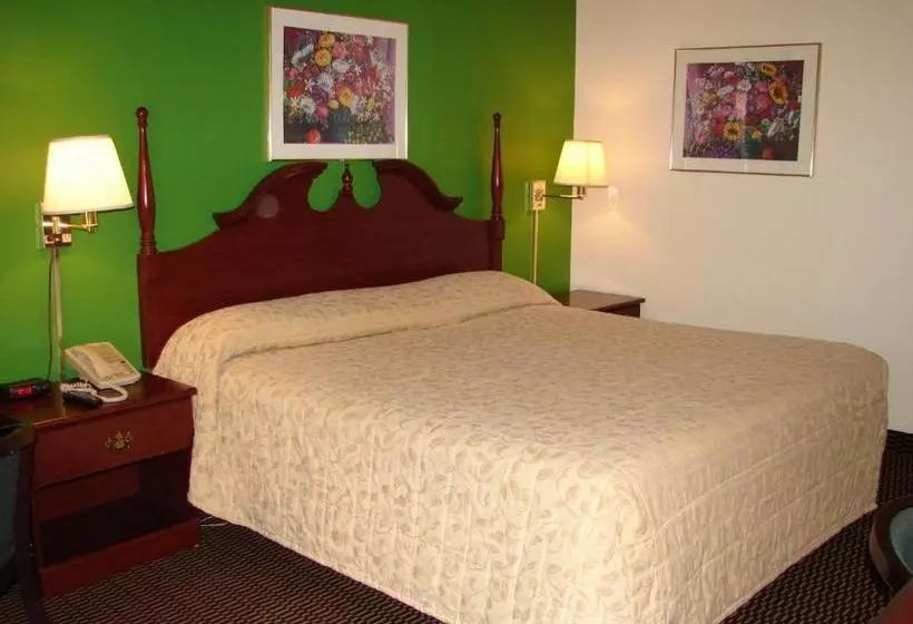 ホテル Columbus Inn & Suites