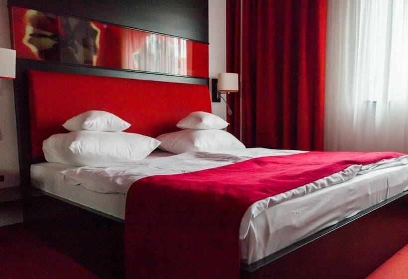 فندق Corso Boutique