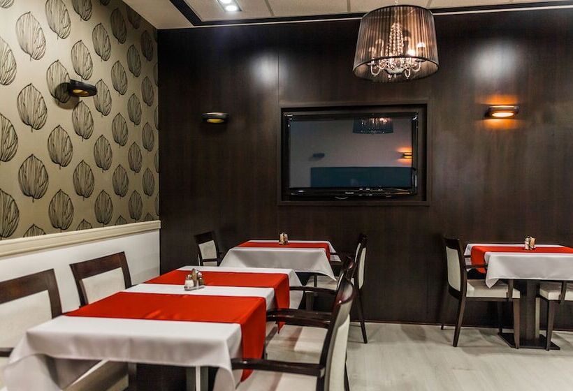 فندق Corso Boutique