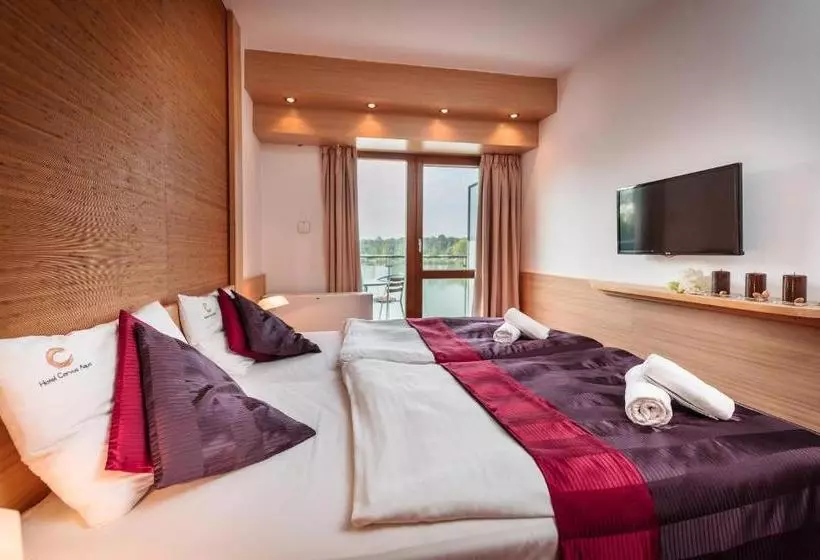 Отель Corvus Aqua