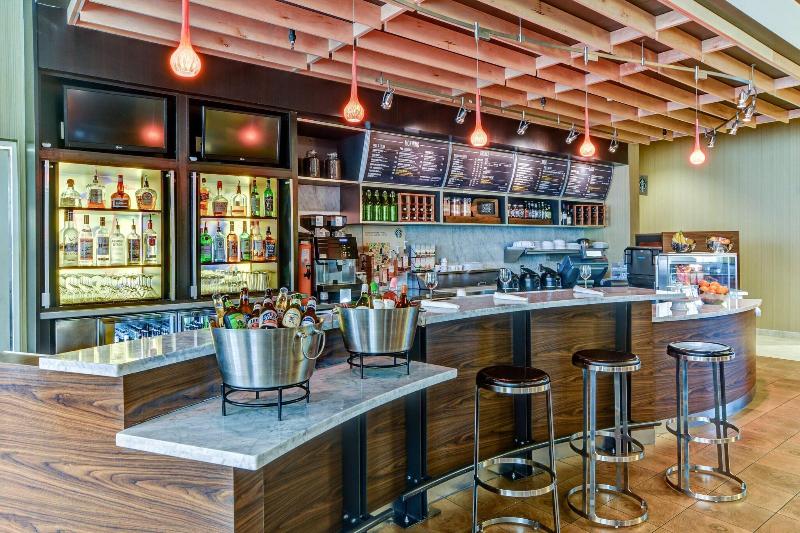 فندق Courtyard By Marriott Bridgeport Clarksburg